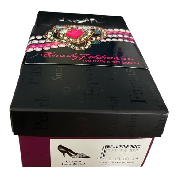 Just the Right Shoe La Rosa Miniature Pump by Beverly Feldman 2000 - Picture 10 of 12